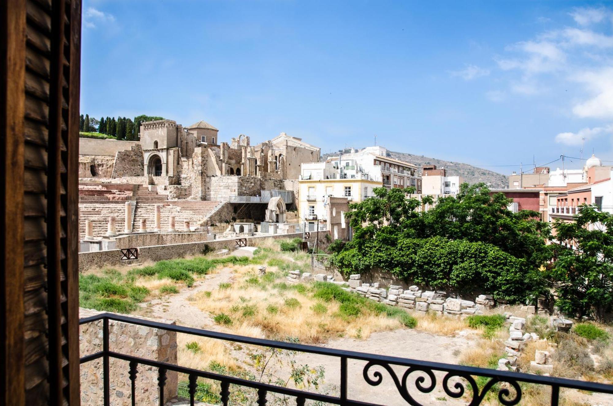 Apartamentos Turisticos Teatro Romano By Cartagenaspain Eksteriør billede
